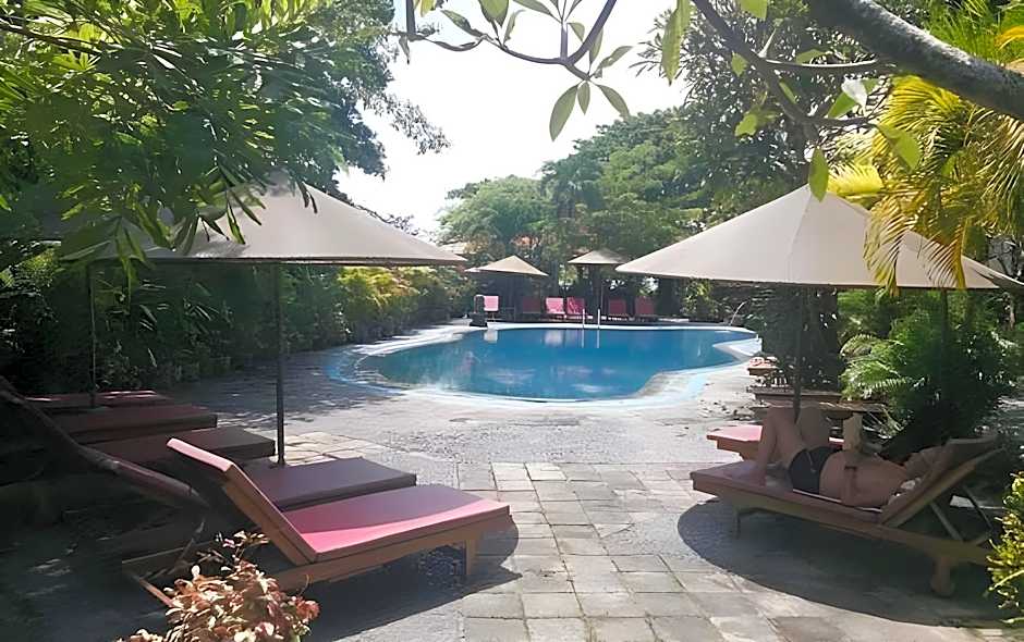 Gazebo Beach Hotel