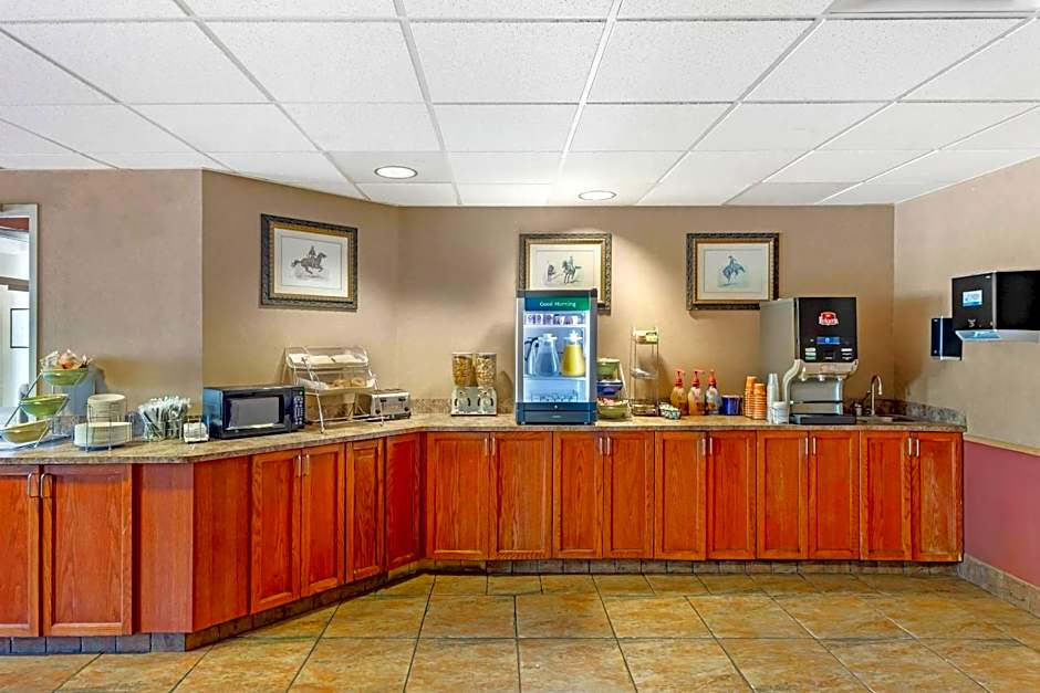 Quality Inn & Suites Wellington - Fort Collins