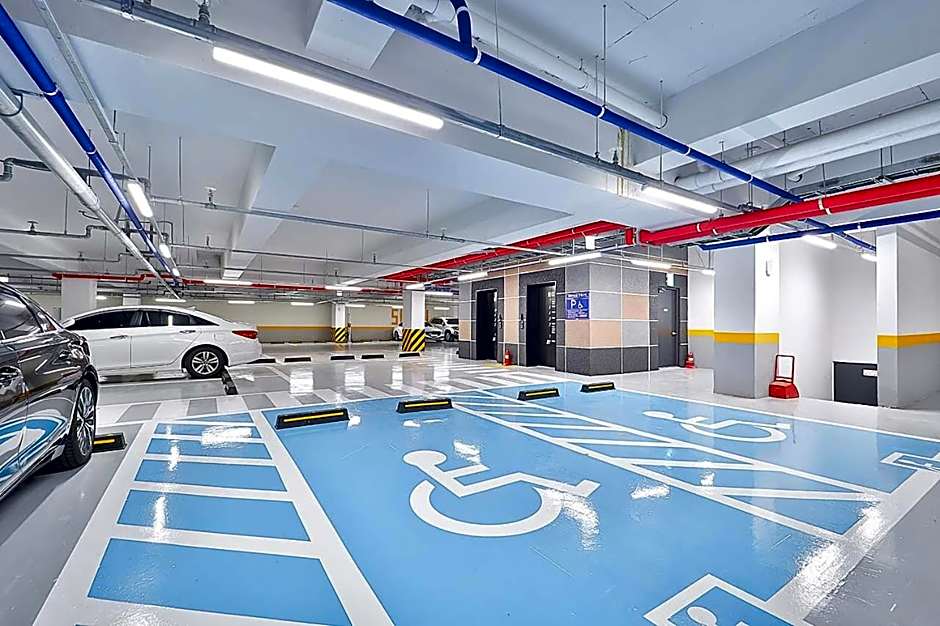 Browndot Signature Hotel