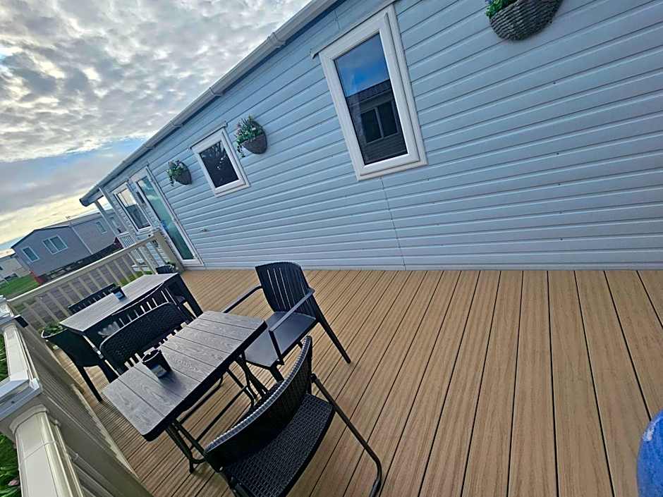 Haven Golden Sands Holly Drive 24