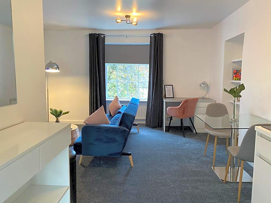 Sun Street Aparthotel