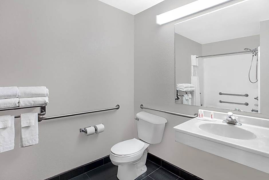 Microtel Inn & Suites By Wyndham Appleton