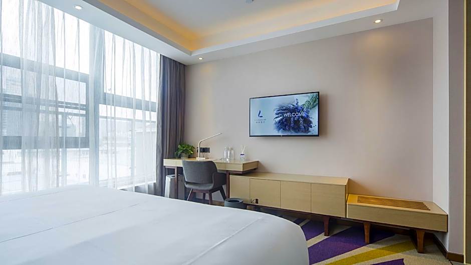 Lavande Hotels· Nantong Development Zone Xinghu 101 Plaza Store