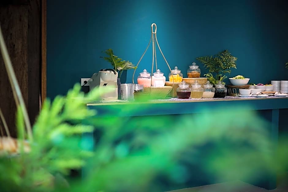 DeeProm Pattaya Hotel