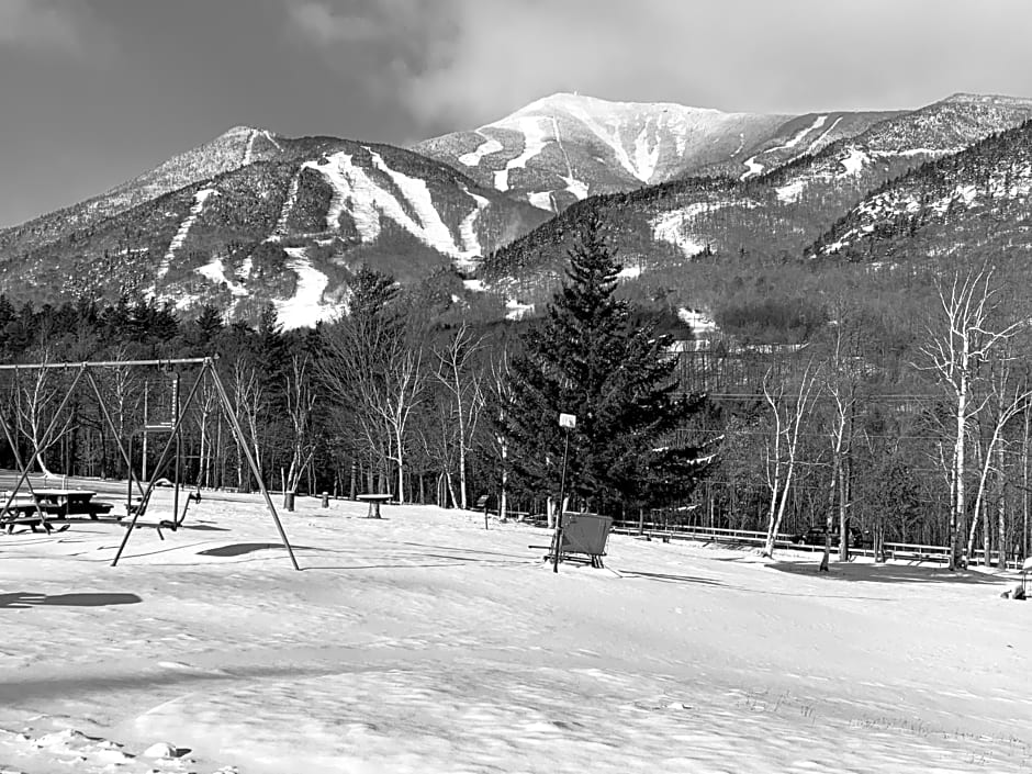 Ledge Rock at Whiteface