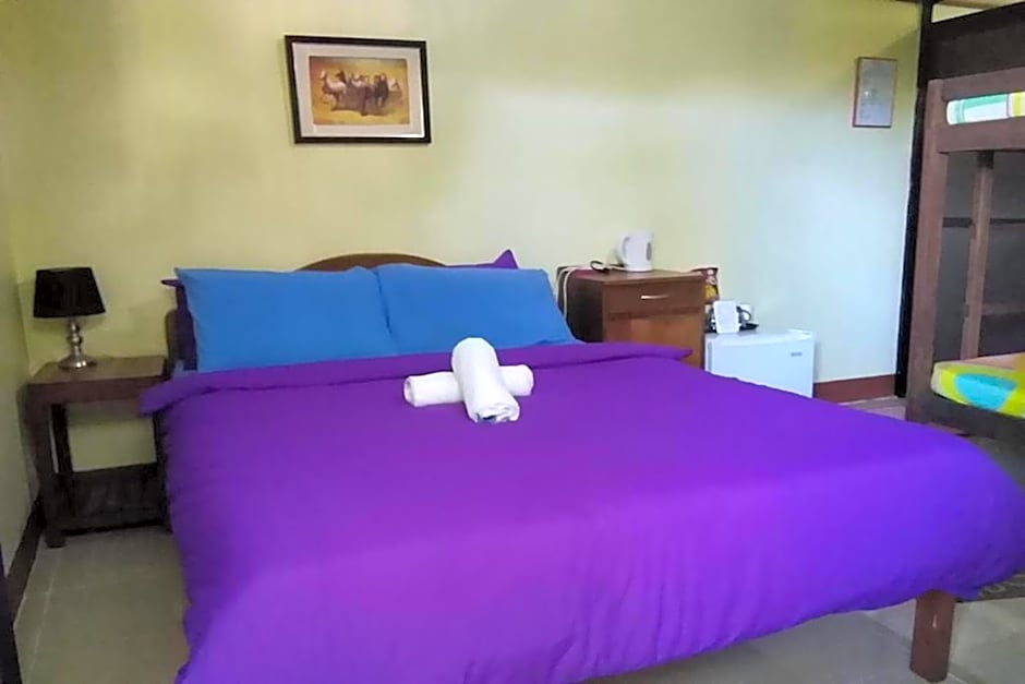 Photo 1 of 4 of Suite