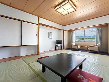 Classic Japanese Style Room with Five Futon Beds