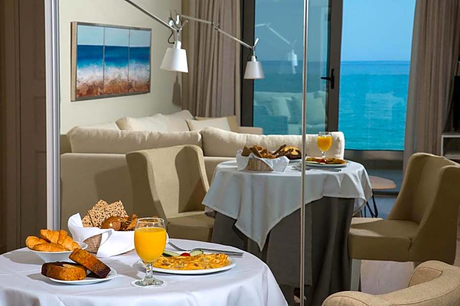 Swell Boutique Hotel