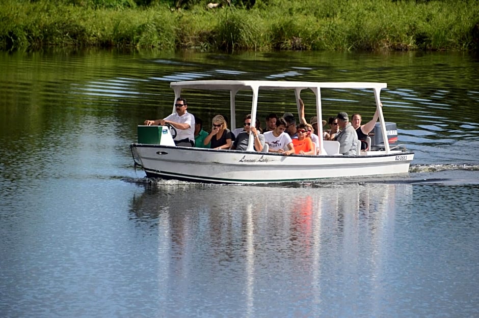 Lamanai Landings Hotel and Marina