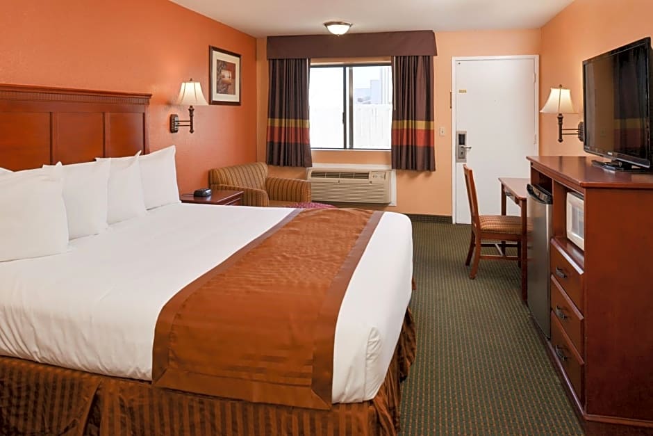 Americas Best Value Inn & Suites Bakersfield E