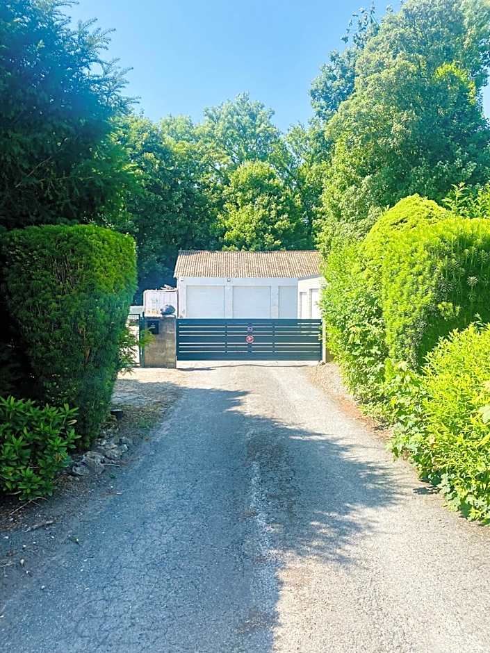 Hôtel VCB Ciney Centre-ville