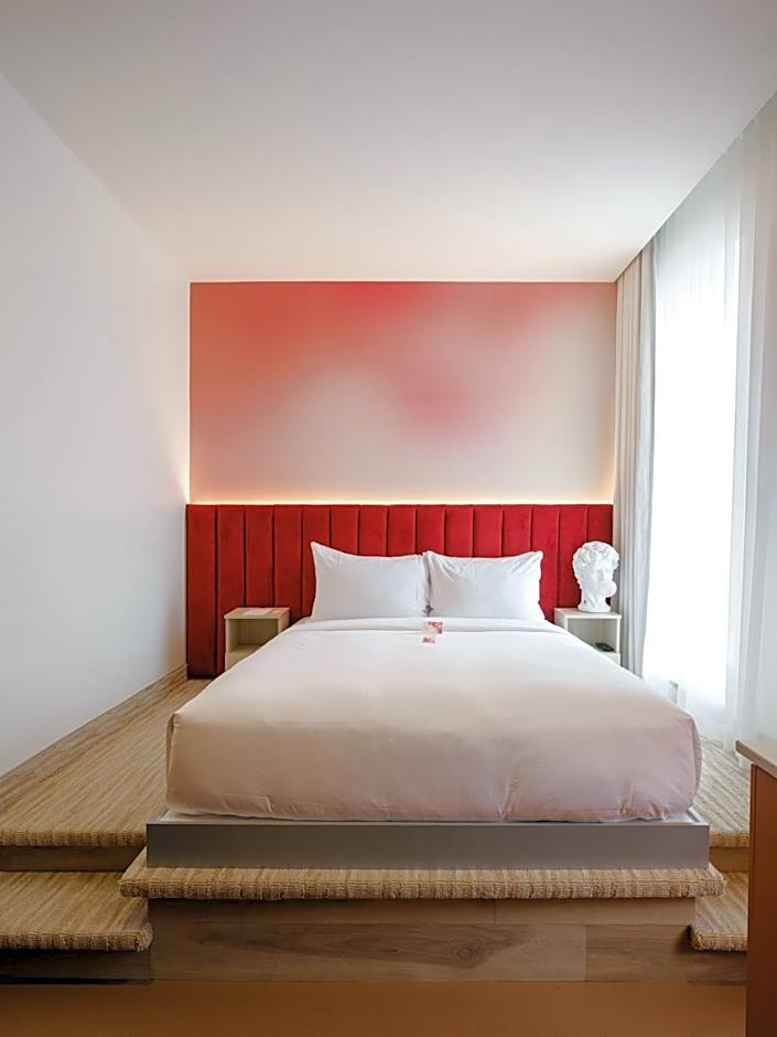 Rose Hôtel Invisible