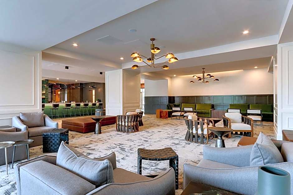 The Chattanoogan Hotel, Curio Collection By Hilton