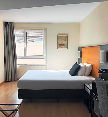 1 double bed