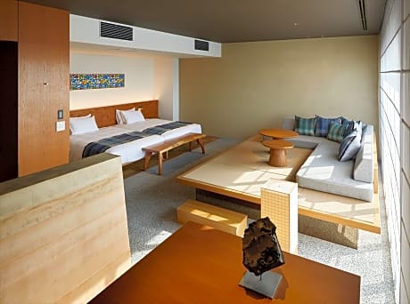 Strata Suite