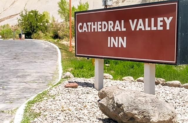 Cathedral Valley Inn