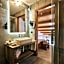 Casanova - Panoramic Rooms and Suites