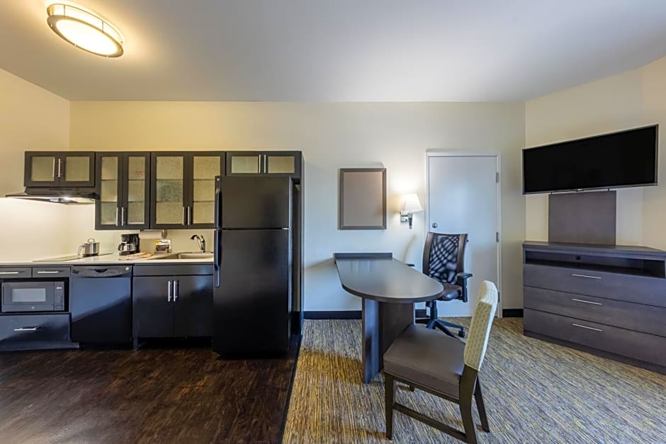 Candlewood Suites Springfield South By IHG