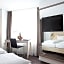 Manhattan Hotel