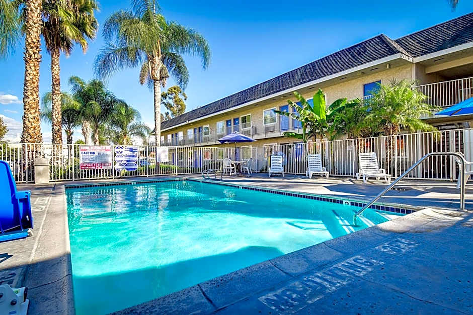 Motel 6-Riverside, CA - South