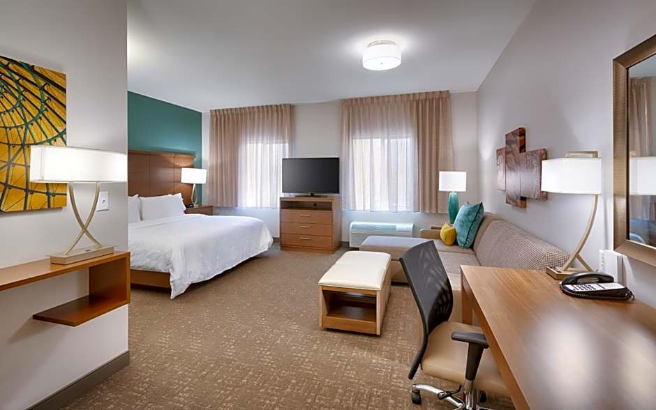 Photo 1 of 4 of Studio 1 Queen Bed Suite