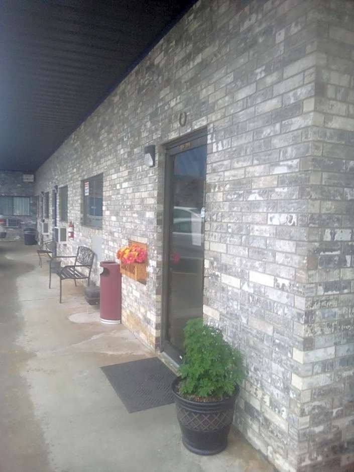 Coachman's Inn & Suites