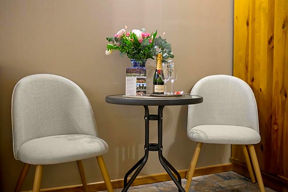 Żabi Dwór - HOTEL - RESTAURACJA - SPA