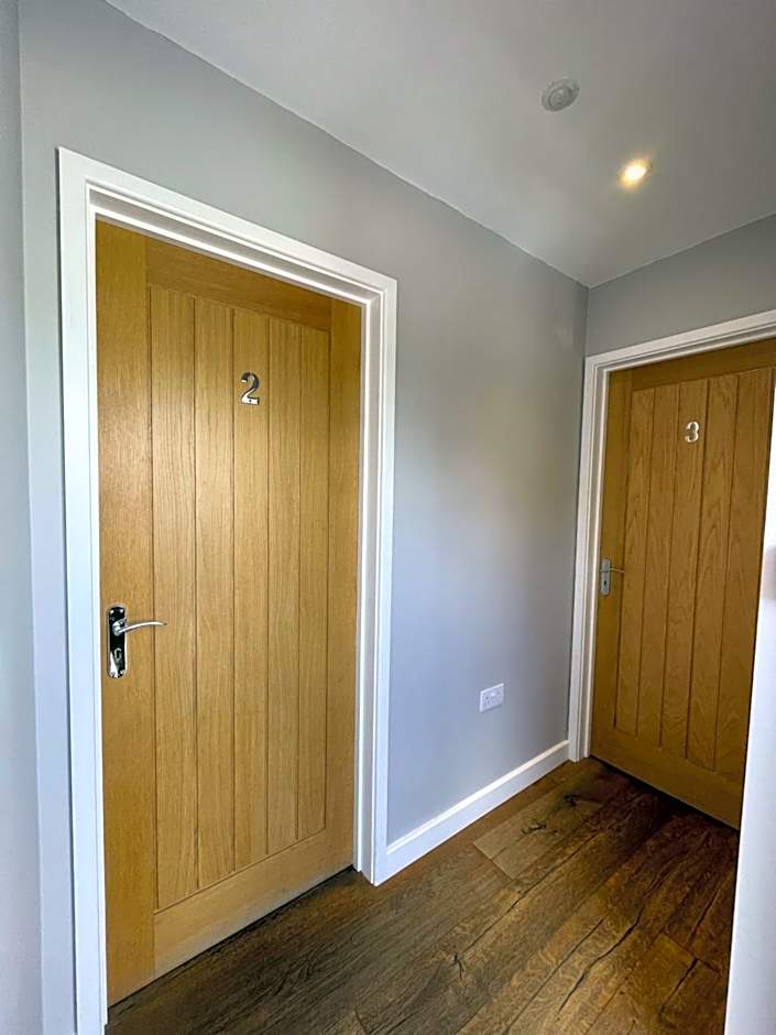 The Queen Matilda Country Rooms