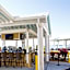 Best Western Plus Yacht Harbor Inn