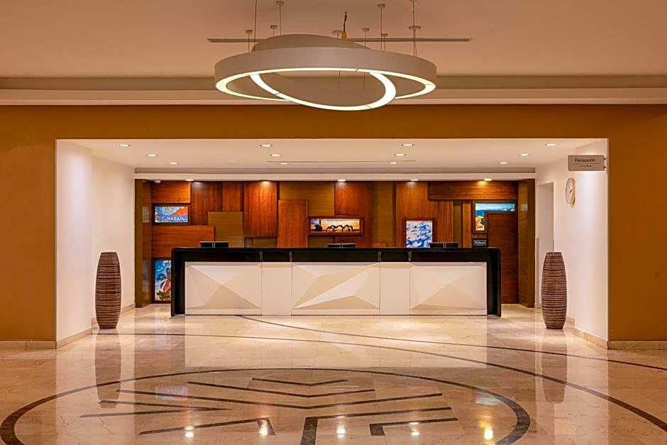 DoubleTree by Hilton Mazatlan