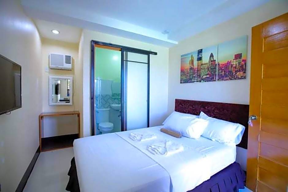 Marco s Tourist Inn by RedDoorz