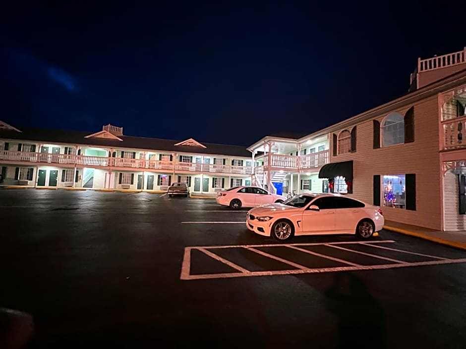 Key West Inn - Tuscumbia