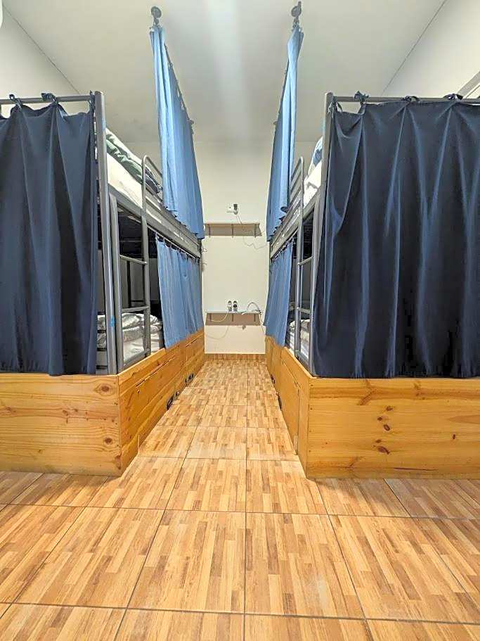 Orange3 Hostel