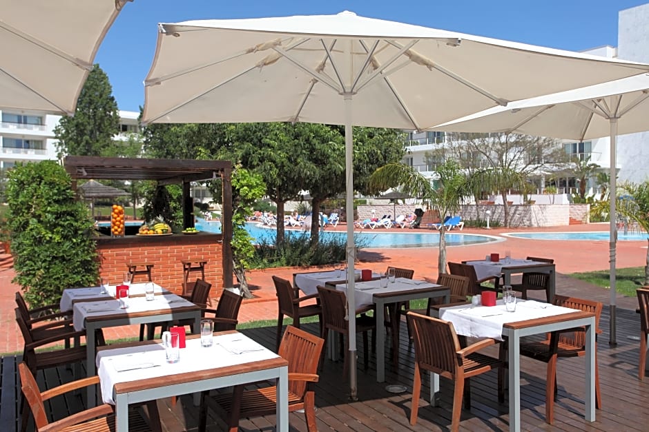 Marina Club I