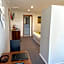 Lake Albert Motel