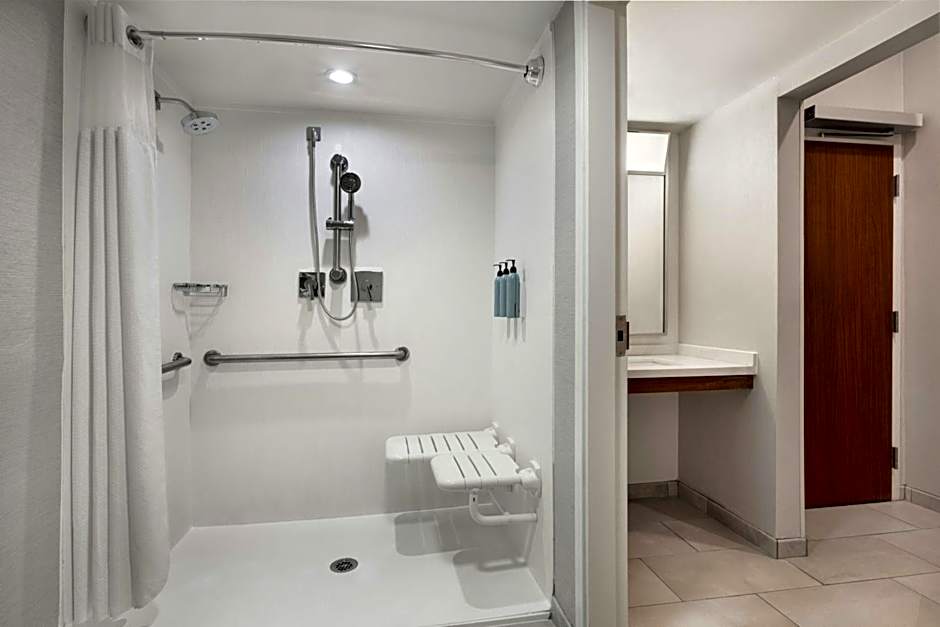 Courtyard by Marriott Mobile