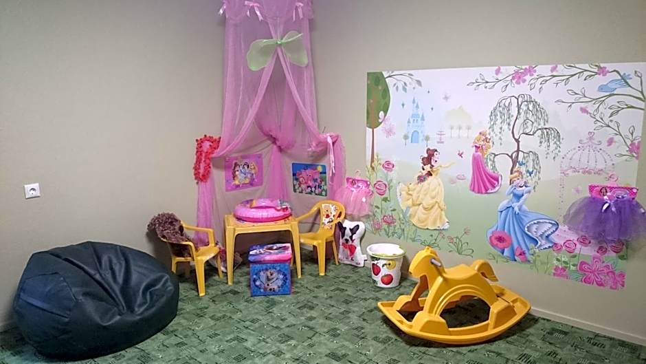 Nelijärve Holiday Centre