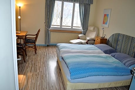 Double Room with Private Bathroom and Lake View
