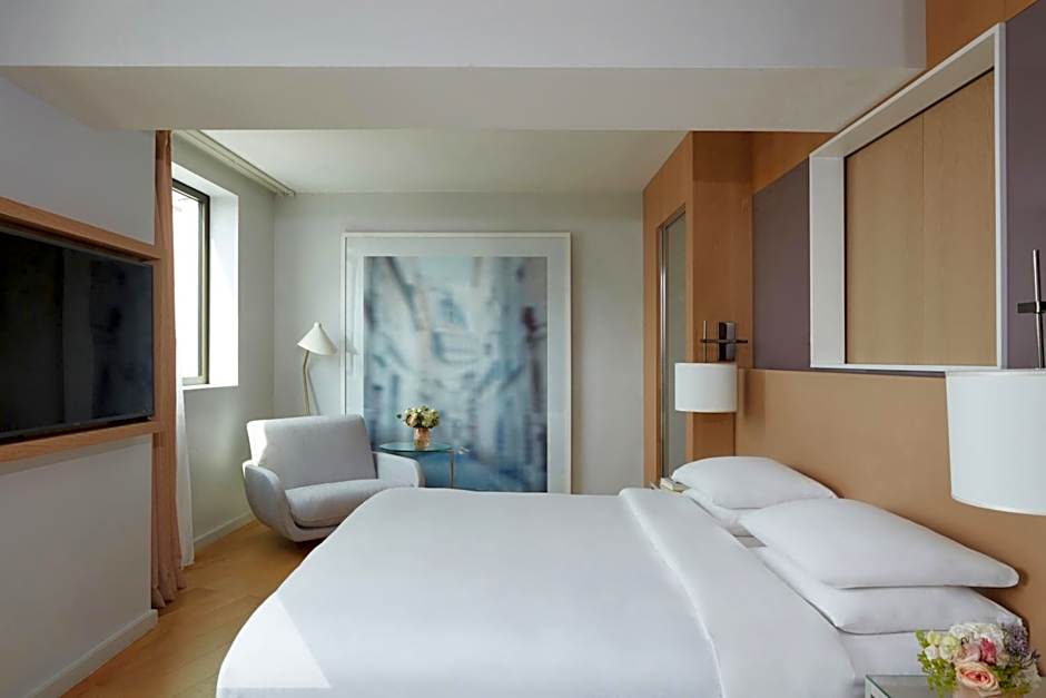 Hyatt Regency Paris Etoile