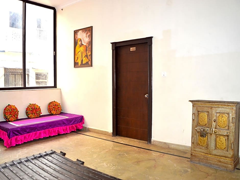 La Casa Hotel
