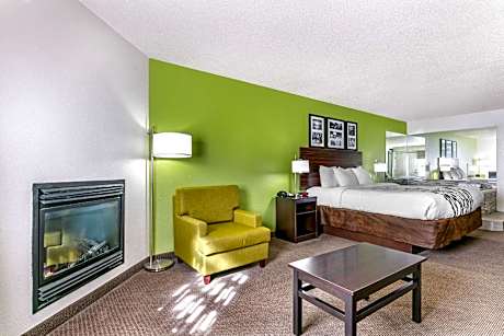 King Suite with Spa Bath