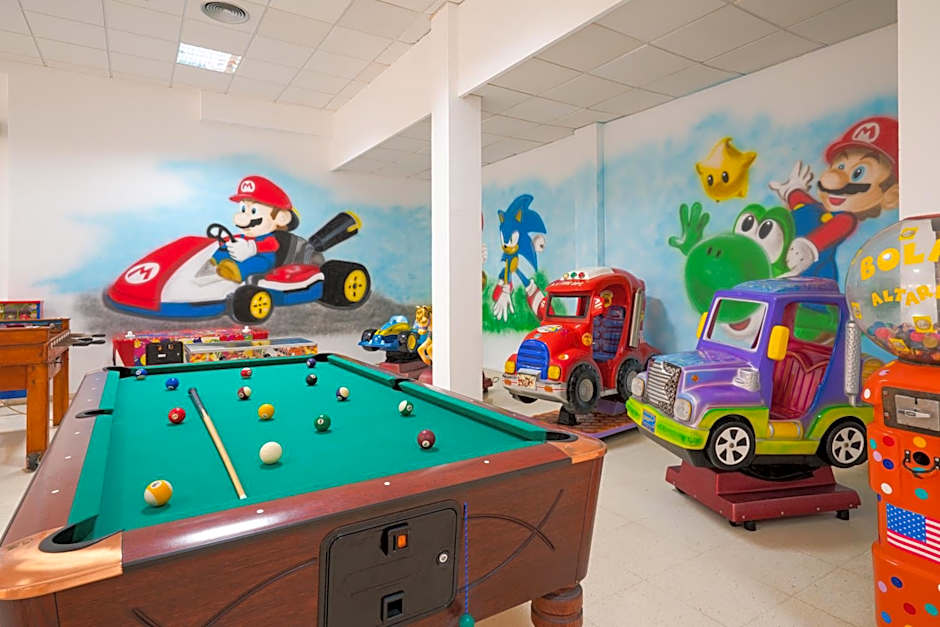 Apartamentos Galeon Playa