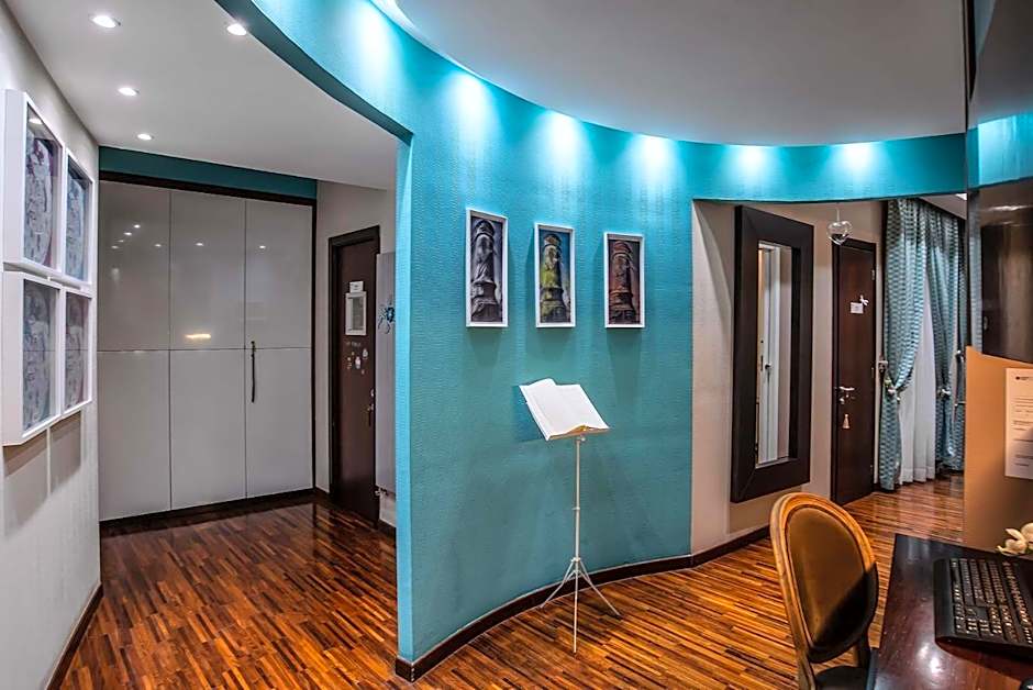 Merulana Inn Guest House