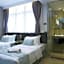 M1 North Point Hotel
