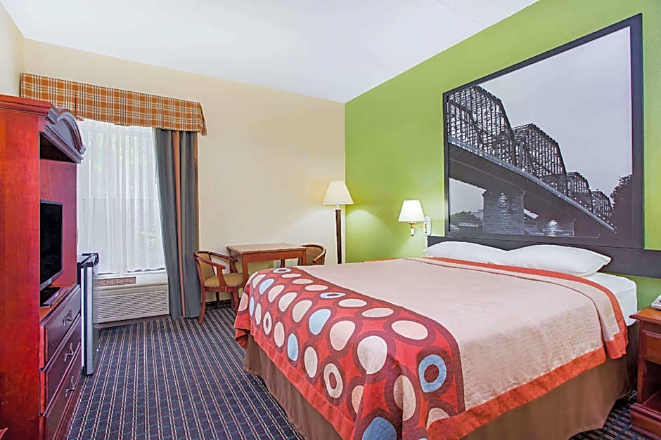 Super 8 by Wyndham Chattanooga/Hamilton Place