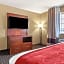 Comfort Suites Delavan - Lake Geneva Area