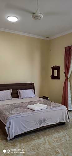 Pwani Beach Hotel & Apartments