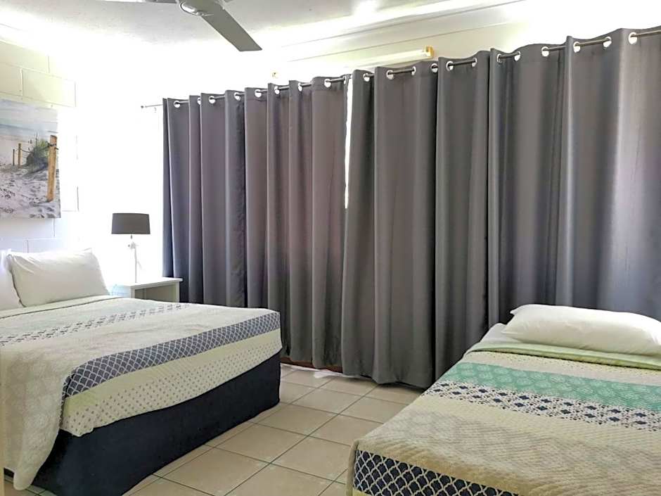 Palm Waters Holiday Villas