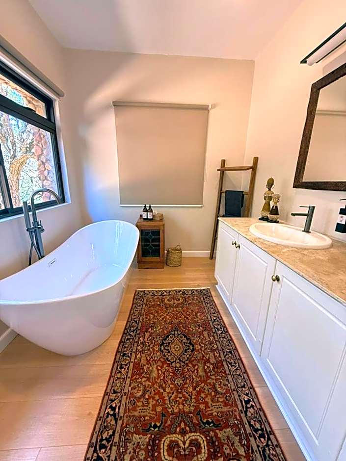 Sibuya Game Reserve and Lodge