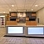 Holiday Inn Express & Suites Allentown-Dorney Park Area By IHG